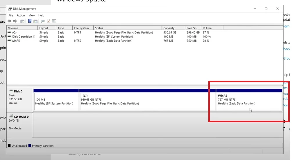 Disk Management showing the new healthy WinRE partition